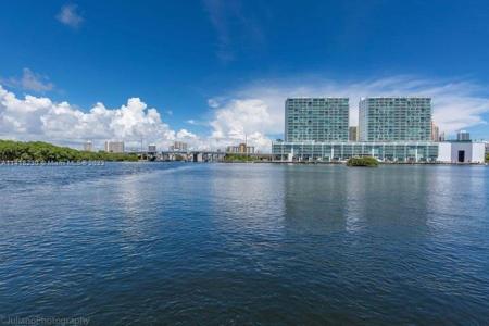 400 Sunny Isles Blvd Unit 1920