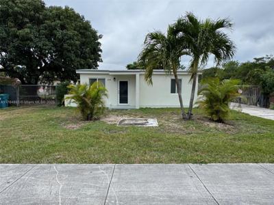 26700 SW 137th Ct