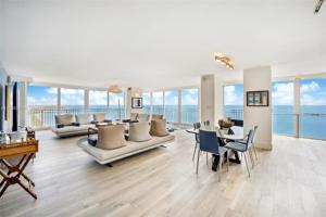 881 Ocean Dr Unit 21H