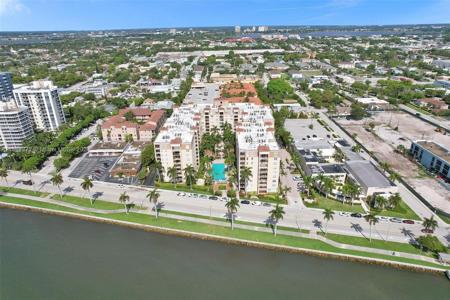 1803 N Flagler Dr