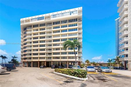1817 S Ocean Dr