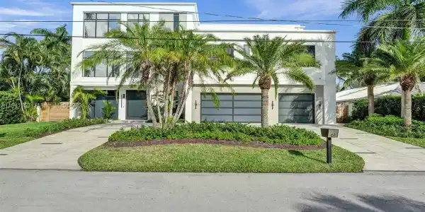 61 Little Harbor Way
