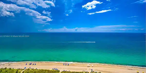 9999 Collins Ave