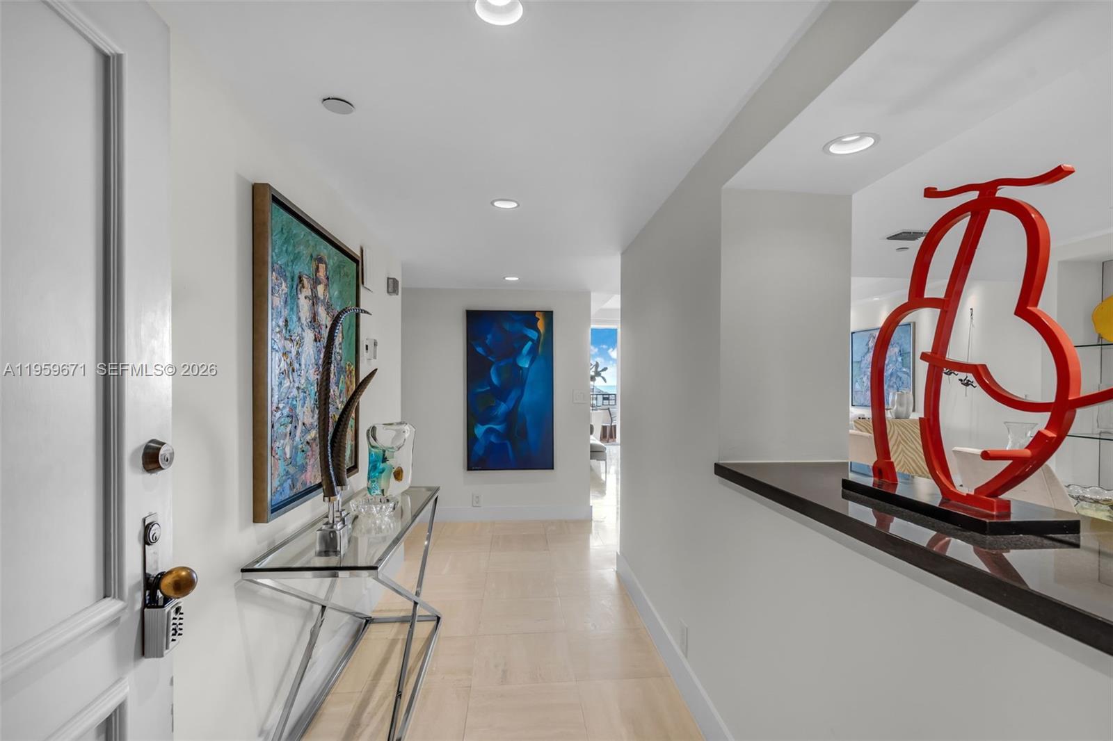 Image 3: Foyer