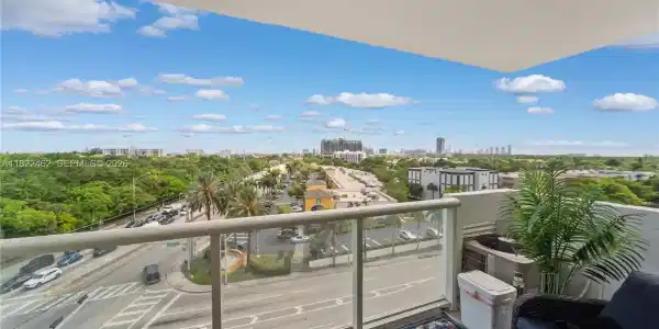 13499 Biscayne Blvd