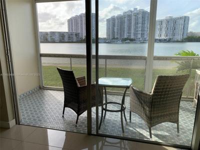 2949 Point East Dr Unit B111