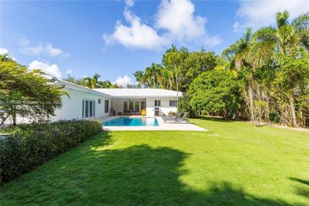 550 Pidgeon Plum Ln