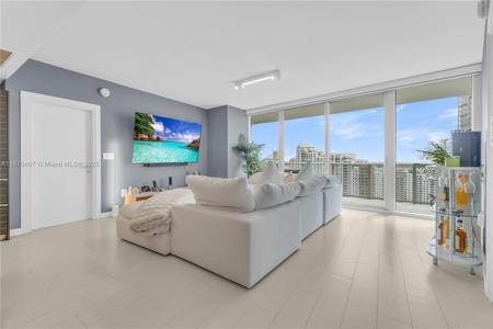 200 Biscayne Boulevard Way