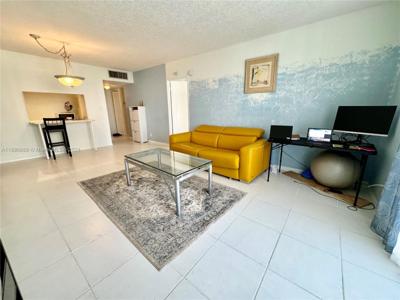 500 Three Islands Blvd