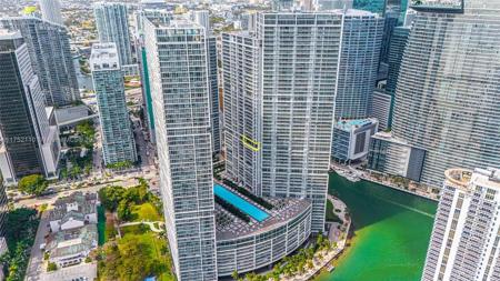 475 Brickell Ave