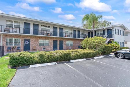 2701 Middle River Dr