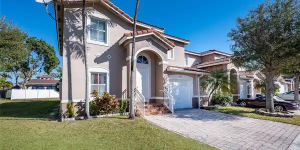 13861 SW 273rd Ter