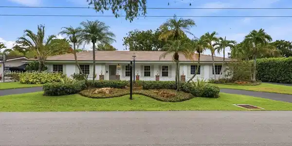 13060 SW 70th Ave