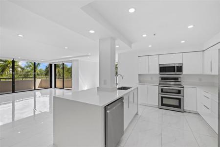 170 Ocean Lane Dr Unit 413