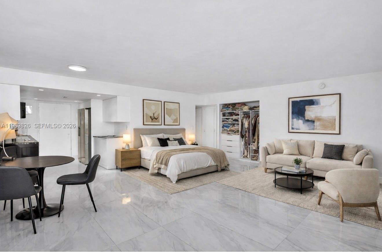 Image 2: Virtually rendered furniture and decor
