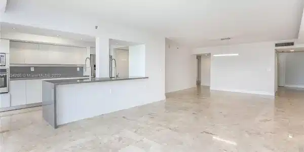 9341 Collins Ave Unit 408