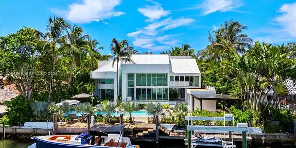 161 Cape Florida Drive