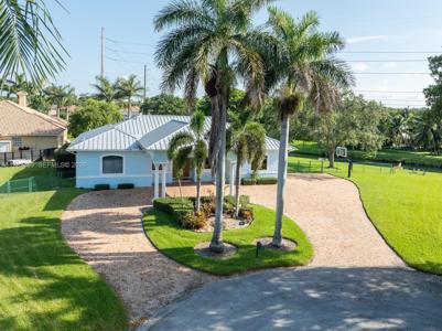 16230 SW 89th Ct
