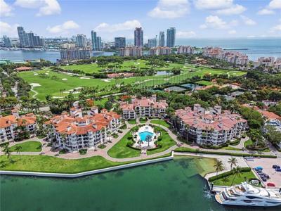 2124 Fisher Island Dr