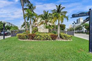 250 SW 181st Dr Unit 212