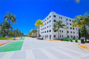 1390 Ocean Drive Unit 502