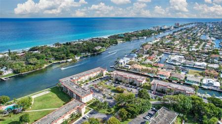 3050 NE 48th Ct