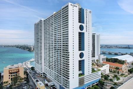 1717 N Bayshore Dr