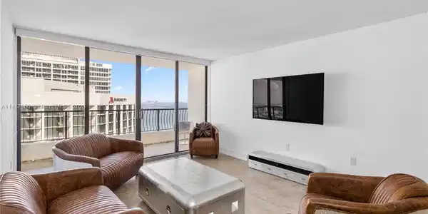 555 NE 15th St Unit PH-G