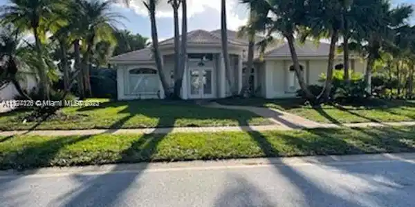 5010 SW Melrose Ct