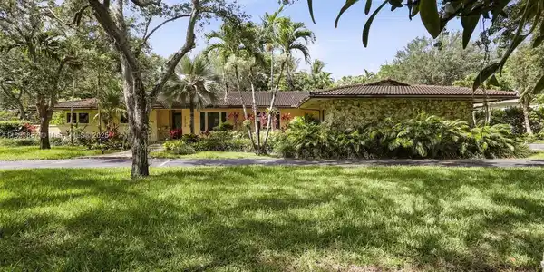10920 SW 68th Ave Rd