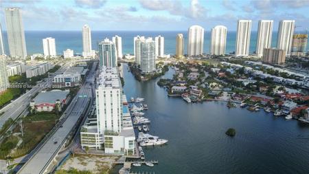 400 Sunny Isles Blvd