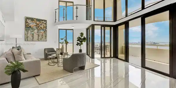 4000 Towerside Ter