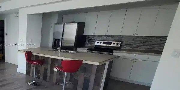 Image 4: New Huge Stainless Side by Side Fridge and Dishwasher