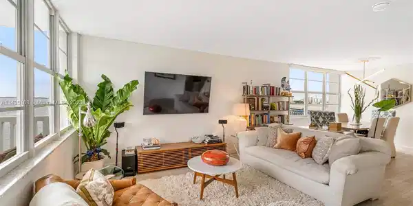 2016 Bay Dr Unit 507