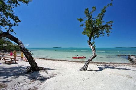 96000 Overseas Hwy
