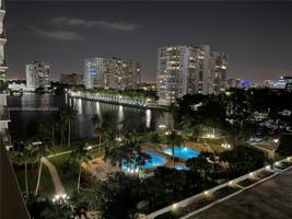 18151 NE 31st Ct Unit 904
