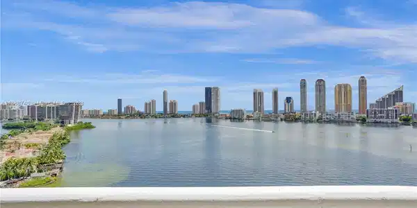 3000 Island Blvd Unit 1406