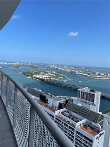 1750 N Bayshore Dr