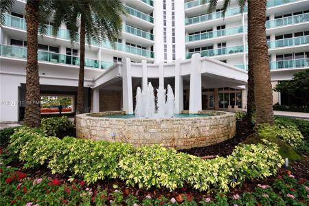 100 Bayview Dr
