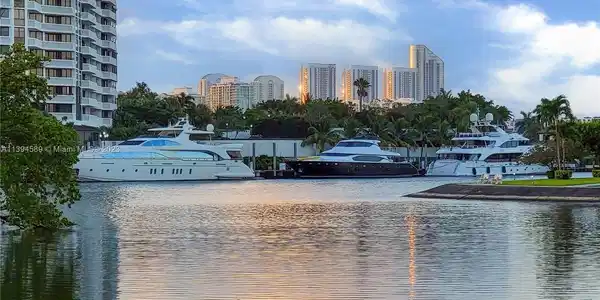 2980 Point East Dr Unit D112