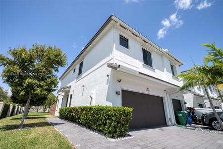 23588 SW 110th Ave