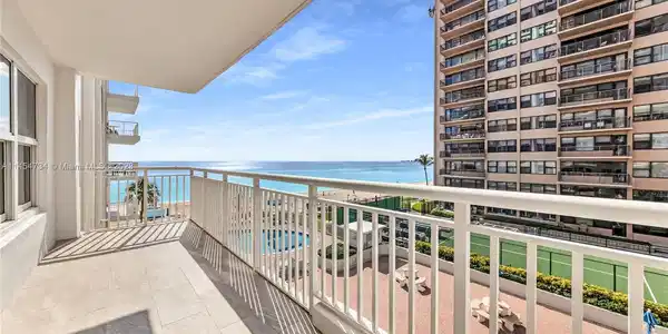3850 Galt Ocean Dr