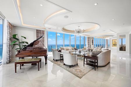 2200 N Ocean Blvd