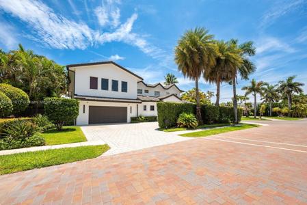 431 Layne Blvd