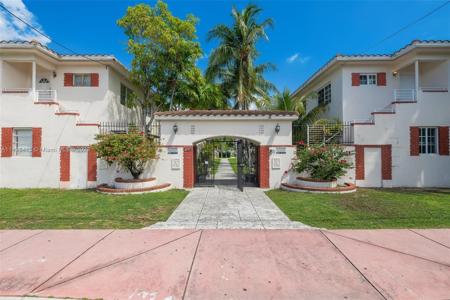 1201 Marseille Dr