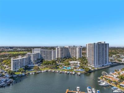 500 THREE ISLANDS BLVD
