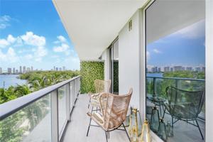 16385 Biscayne Blvd Unit 301