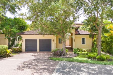 11404 Smathers Cir