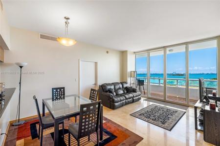 1800 N Bayshore Dr