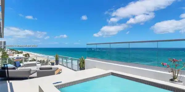 2200 N Ocean Blvd